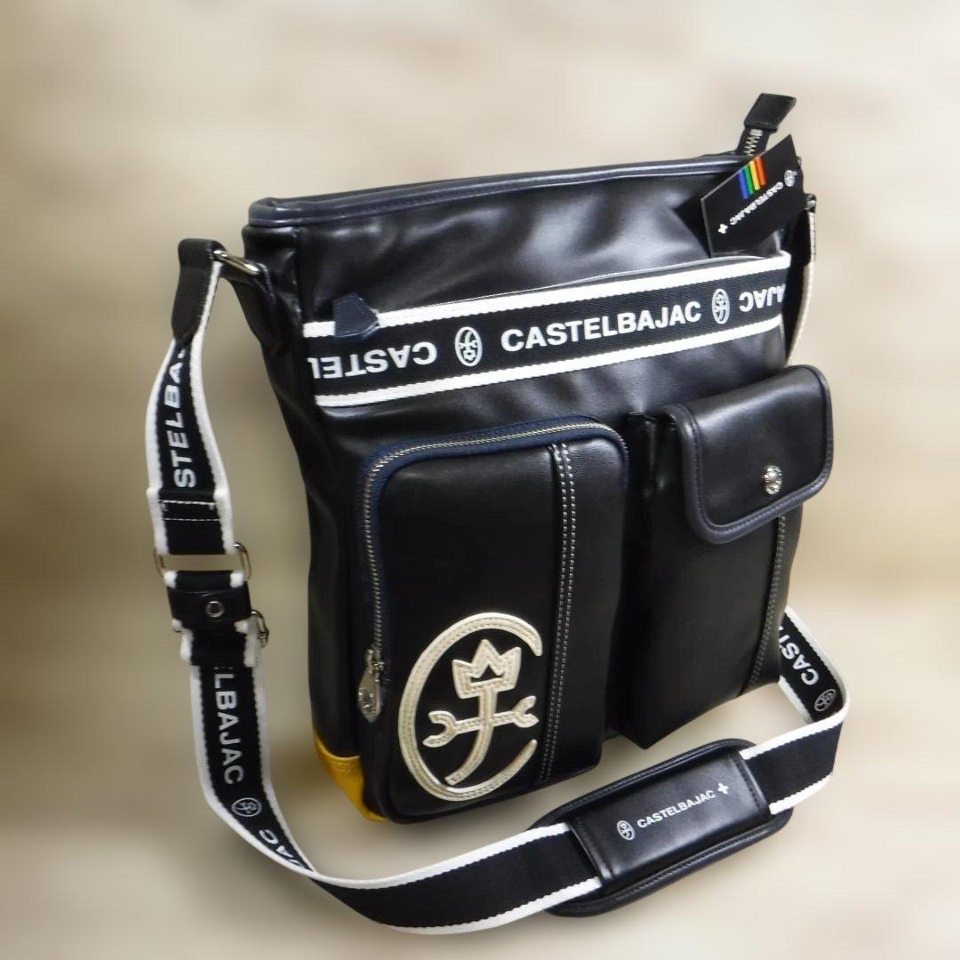 カステルバジャック 定価17600円 黒 レザーショルダーバッグ A4 ブラック