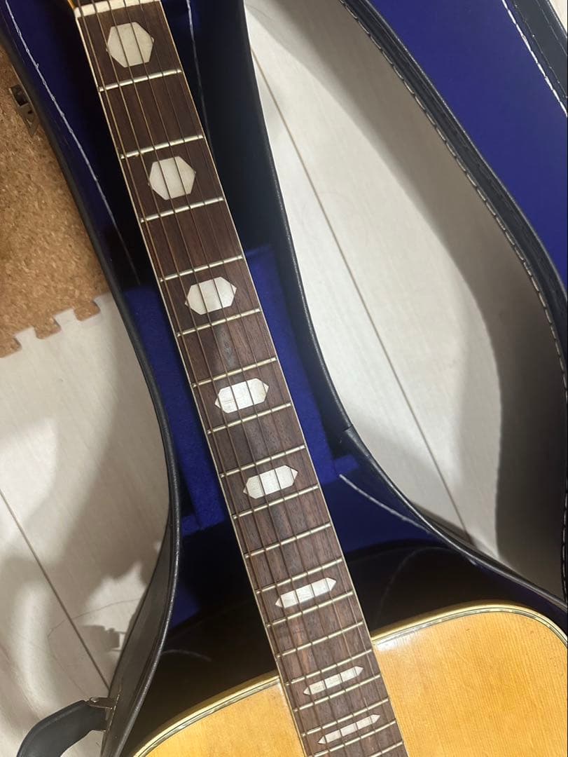 KANSAS　W-180 アコースティック ギター