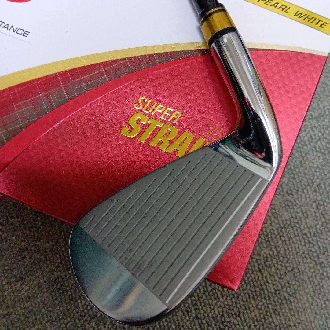 ヨネックスロイヤルeゾーン８番９番PとAの４本とおまけの７番を２本セットで。