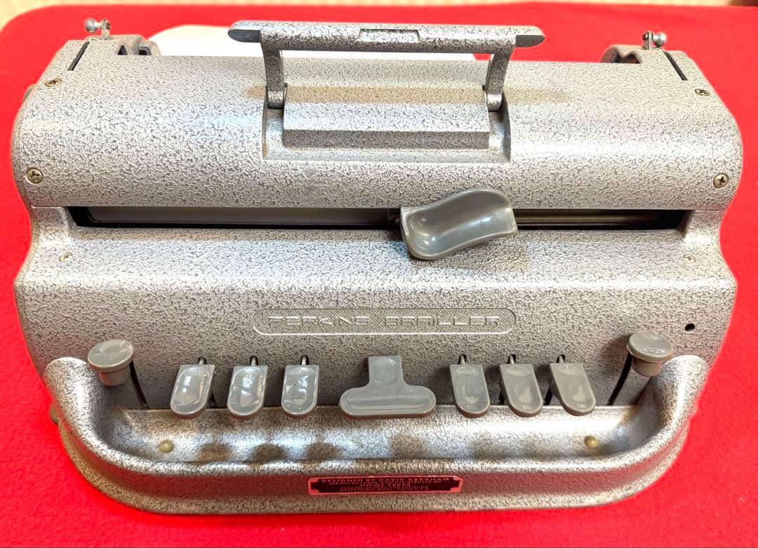 点字タイプライター PERKINS BRAILLER 末長くご利用ください。