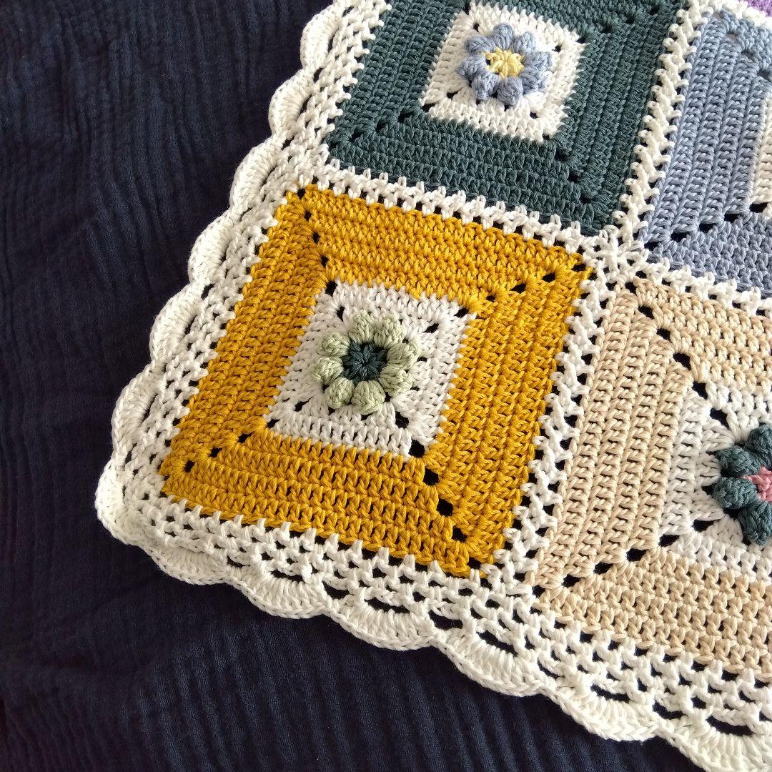 モチーフ編みブランケット　マルチカバー　コットン