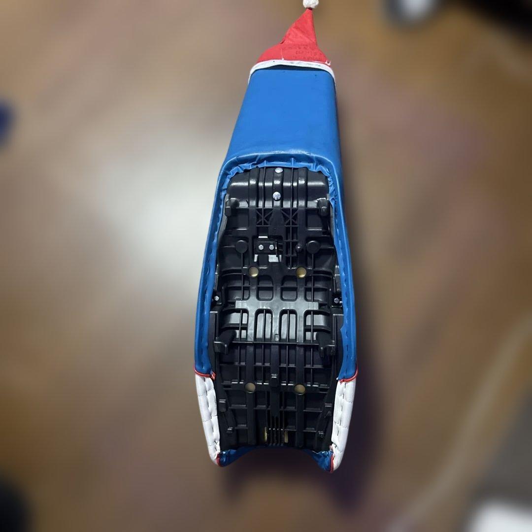 XJR4004HM前期三段シート