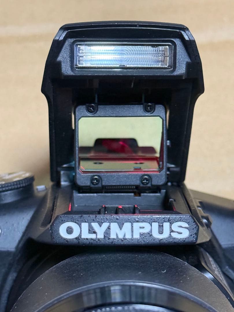 オリンパスOLYMPUS STYLUS SP-100EE