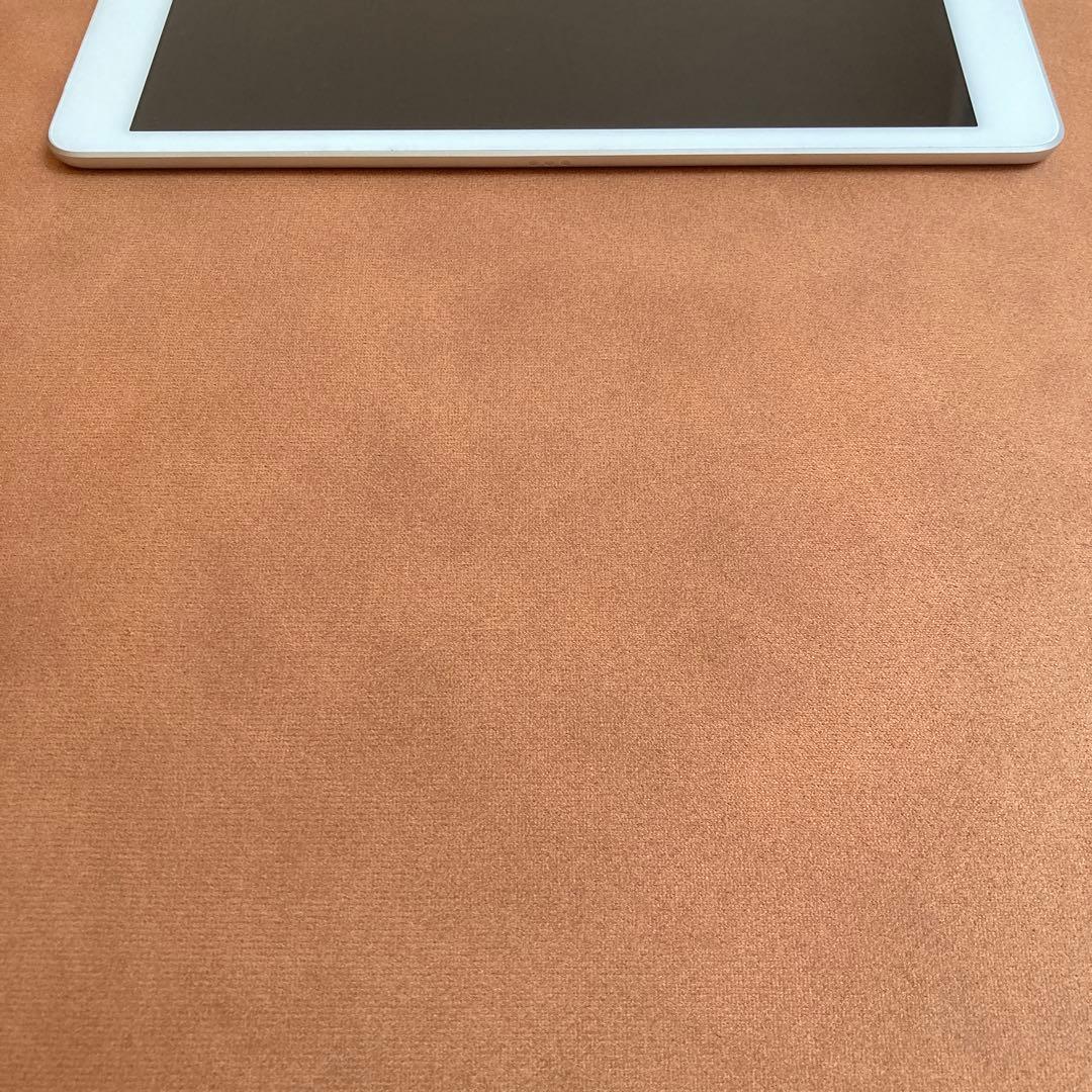 565【早い者勝ち】電池良好☆iPad7 第7世代 128GB SIMフリー☆
