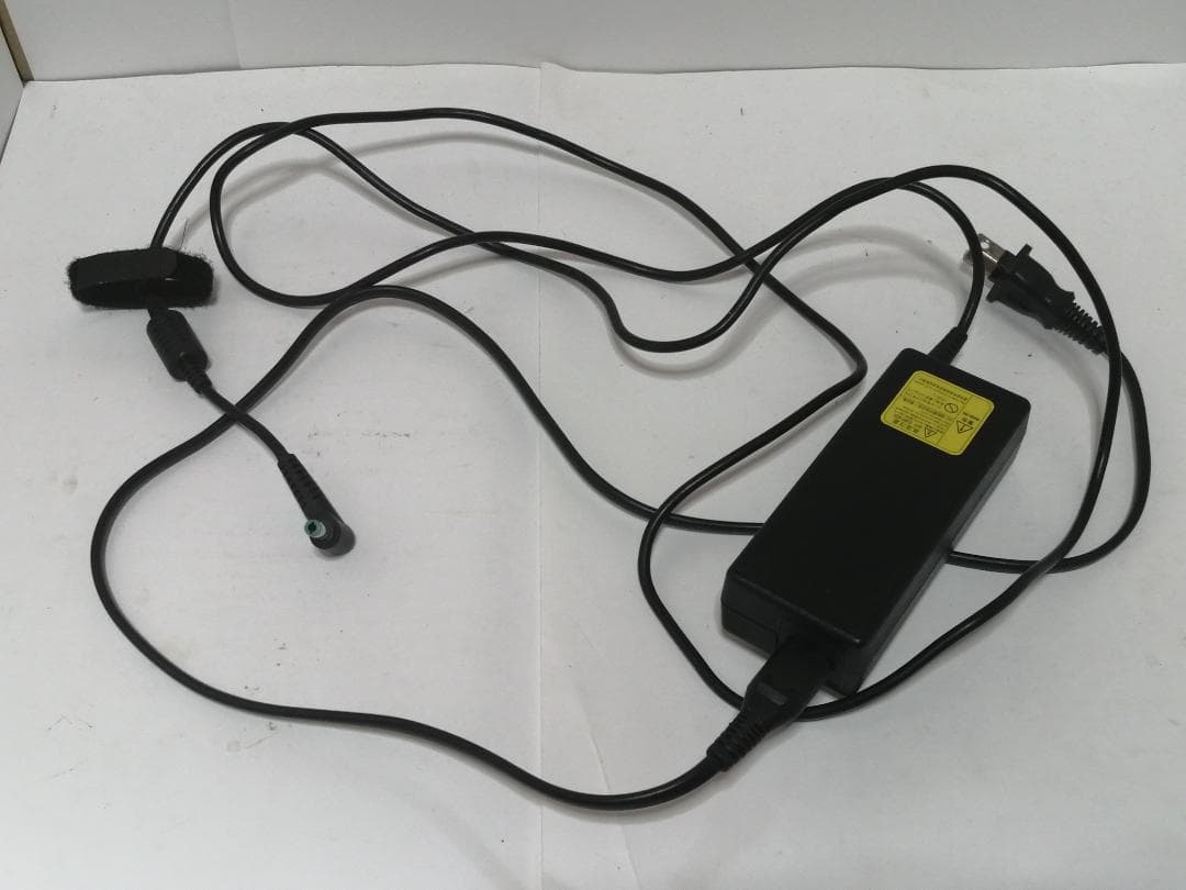 ほWindows11NECノートパソコンwifiメモリ8GB爆速SSD 人気の赤