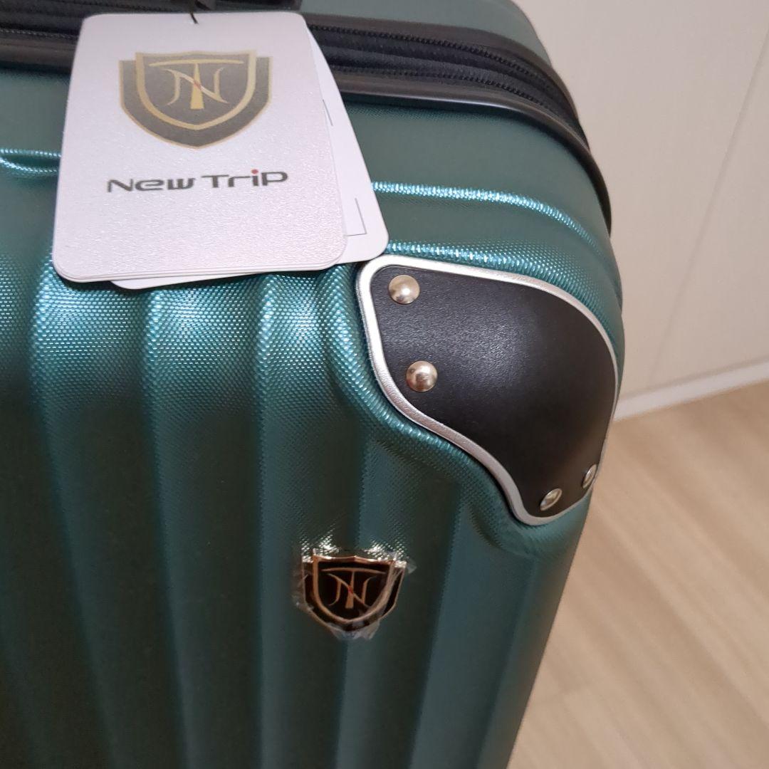 ピエール鈴木様　新品　New Tripスーツケース　グリーンL　95L 拡張機能