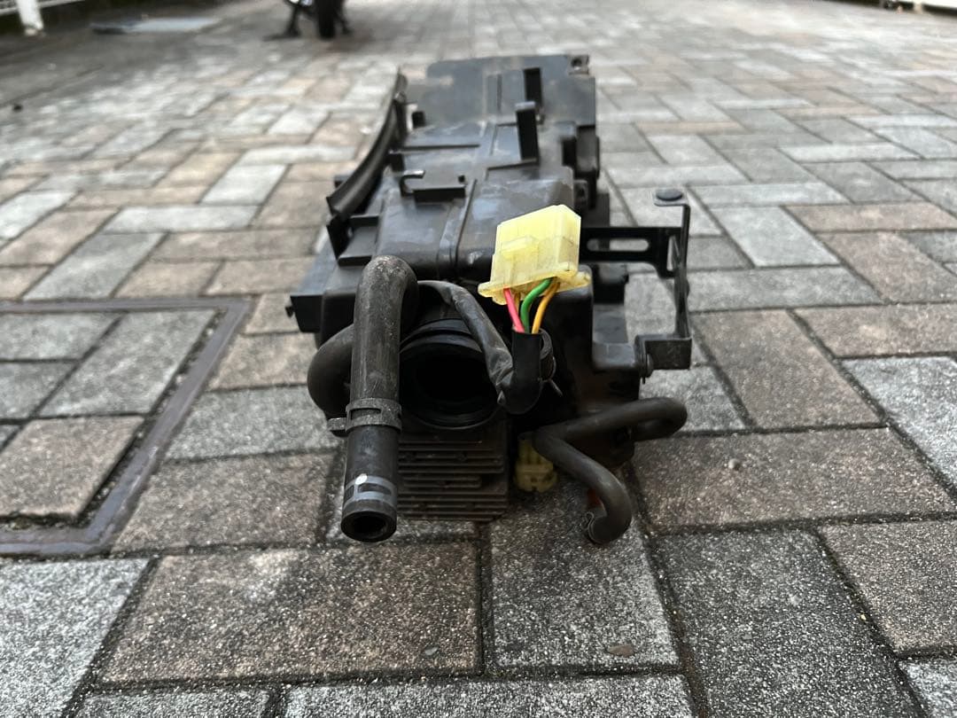 バイク　エアクリーナーボックス　レギュレーター　ホンダ　CB400SS