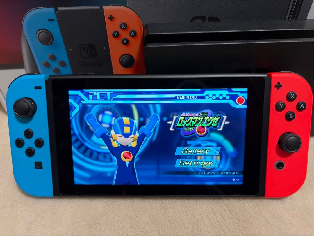 Nintendo Switch 本体 一式　初期型　箱付き赤/青 Joy-Con