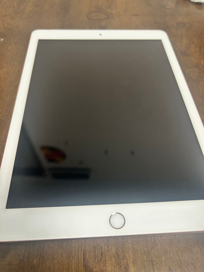 iPad 第６世代 ゴールド 美品