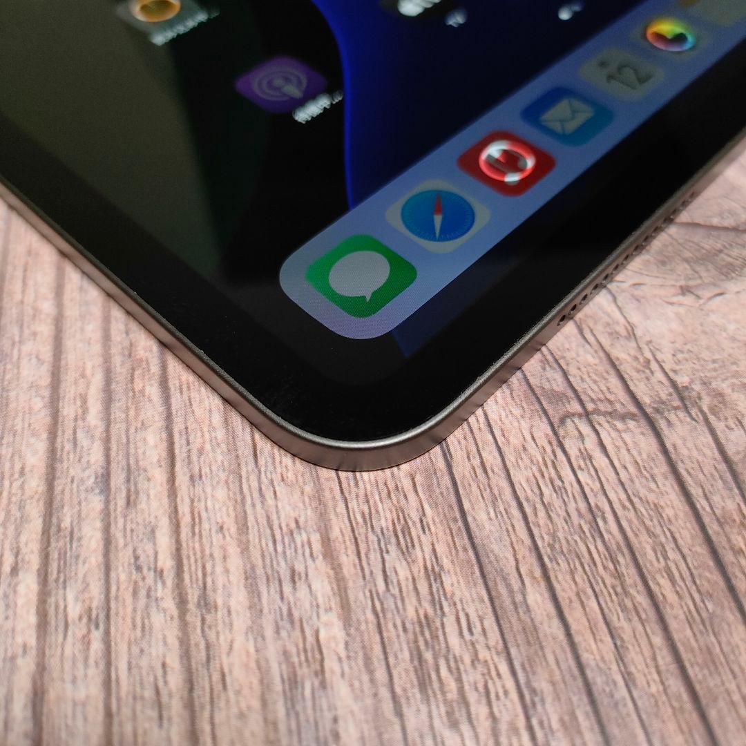 iPad Pro 11インチ M4 256GB スペースグレー 新品近い