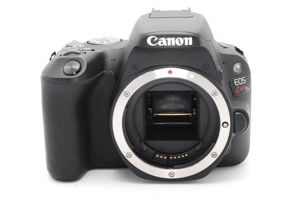Canon EOS kiss X9☆一眼レフカメラ☆高倍率レンズ付でお得☆