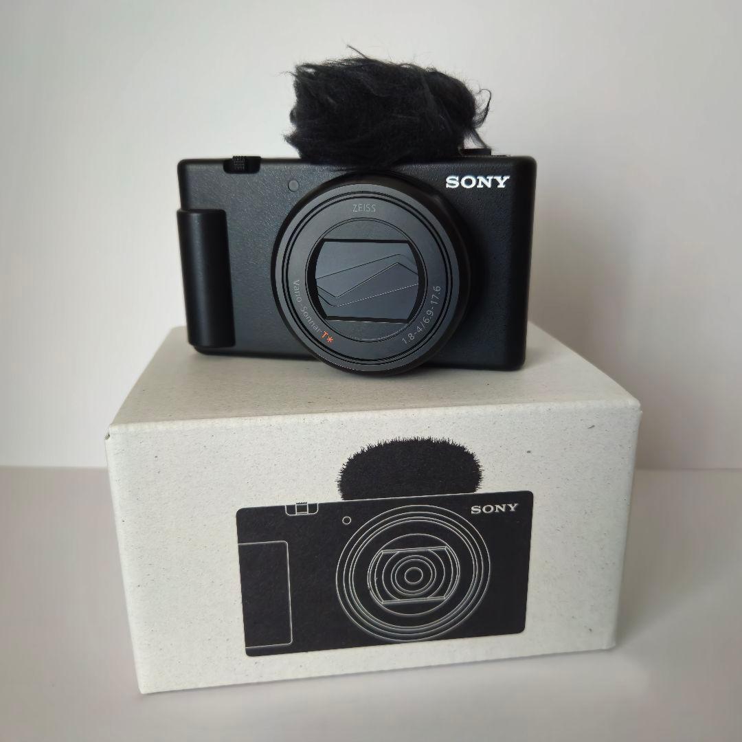 【中古美品】SONY ZV1-M2 画面保護フィルム付き デジタルカメラ