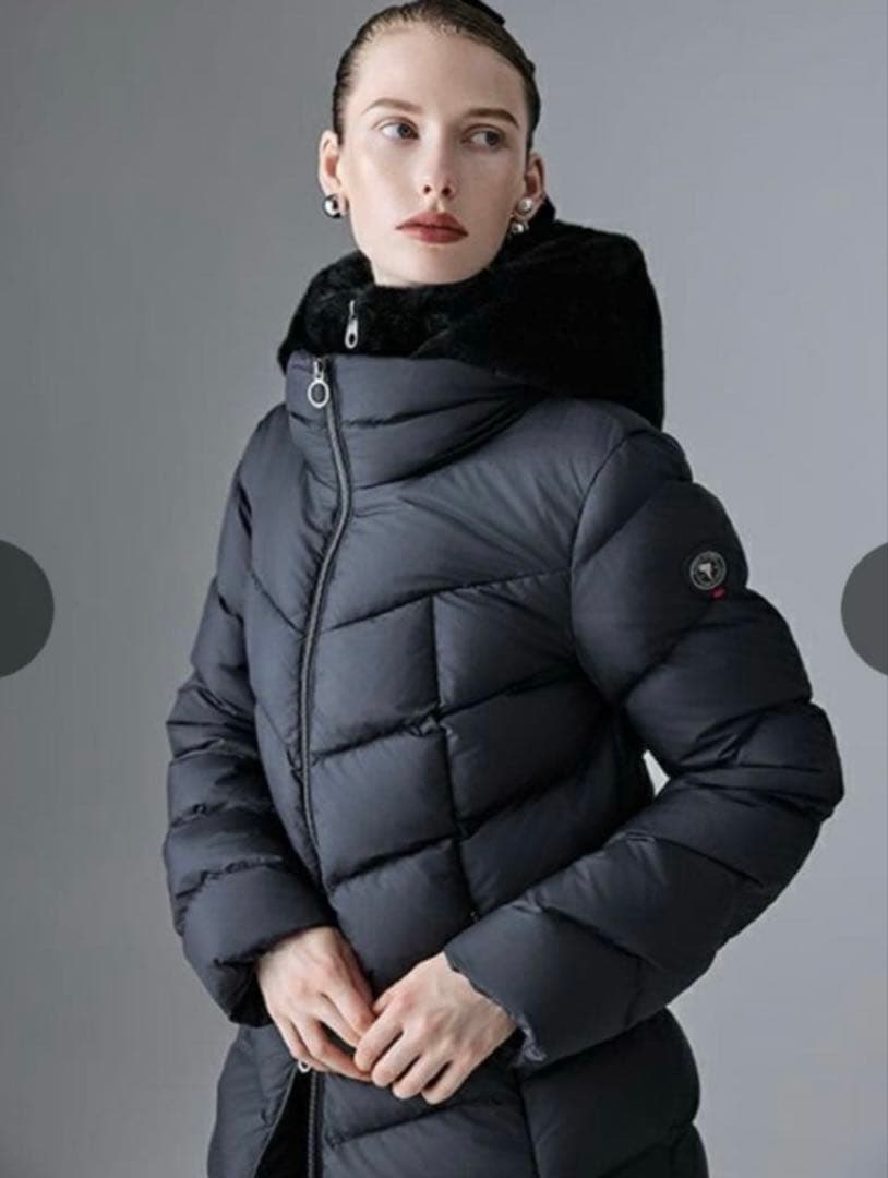 新品タグ付　CAPEHORN ALVAREZ ブラックダウンジャケット　42