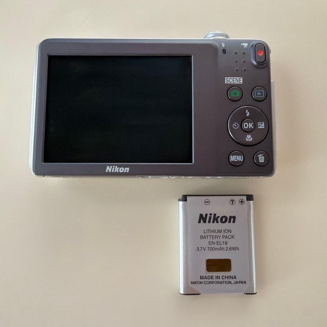 Nikon COOLPIX S3600 デジタルカメラ