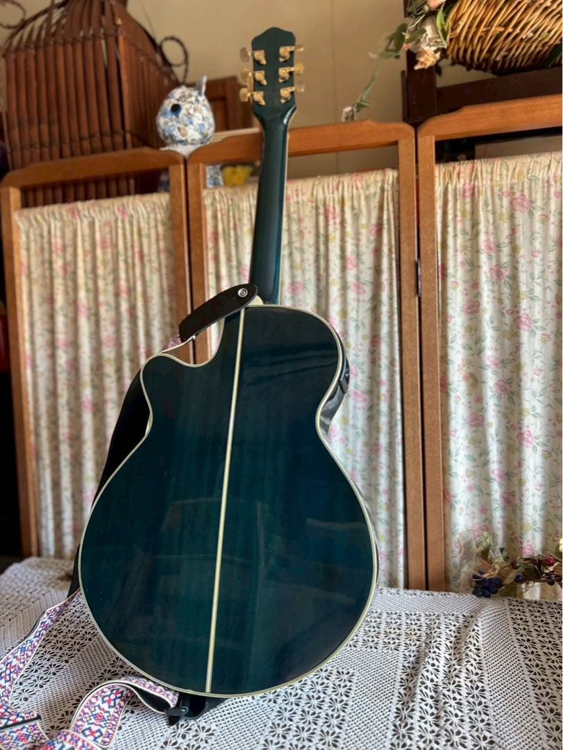 ᕱ⑅ᕱ♥ ＊Sepia Crue エレアコ EAW-300 セピアクルー