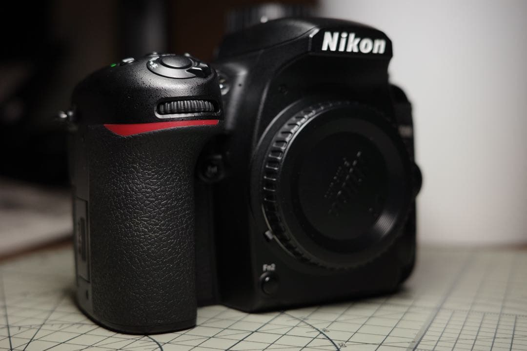 【値下げ】Nikon D7500 ボディ 18-140 VR レンズキット