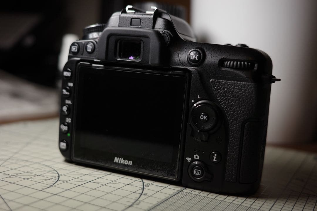 【値下げ】Nikon D7500 ボディ 18-140 VR レンズキット