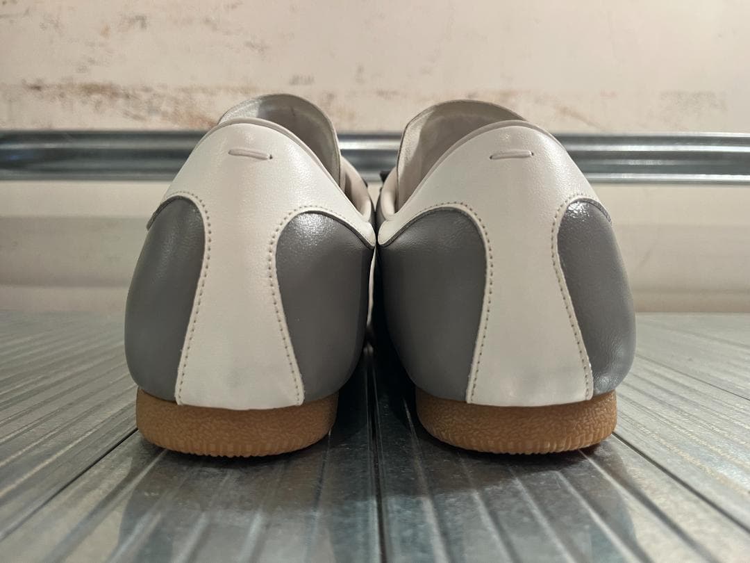 C*F様 未使用☆廃盤カラー／メゾンマルジェラ／レプリカ／フェザーライトスニーカ