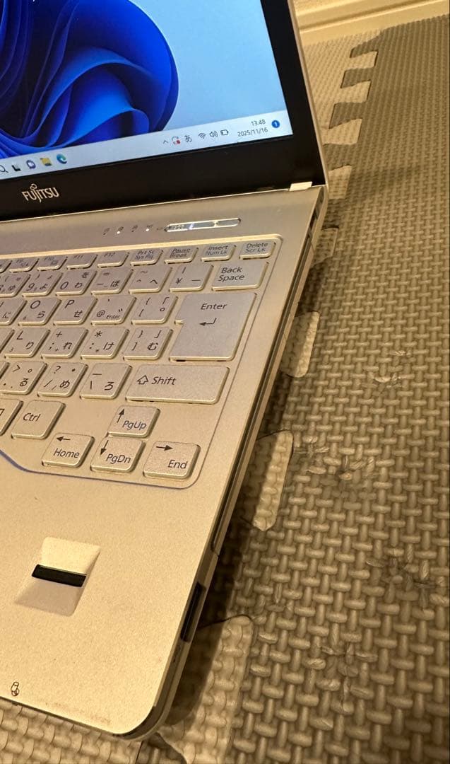 驚速 SH75/B1 i5-7200U4GB+SSD128 W11