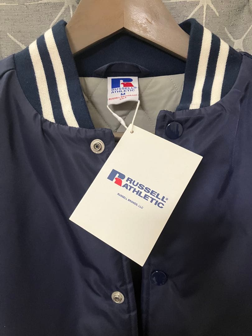 RUSSELL ATHLETIC ネイビー　バック　ロゴスタジャン　タグ付未使用
