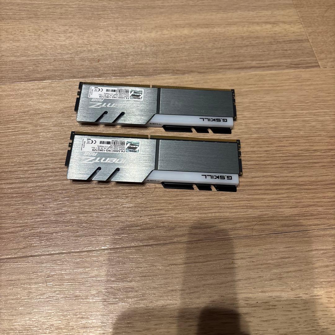 G.Skill Trident Z DDR4 32GB2枚セット　合計64GB