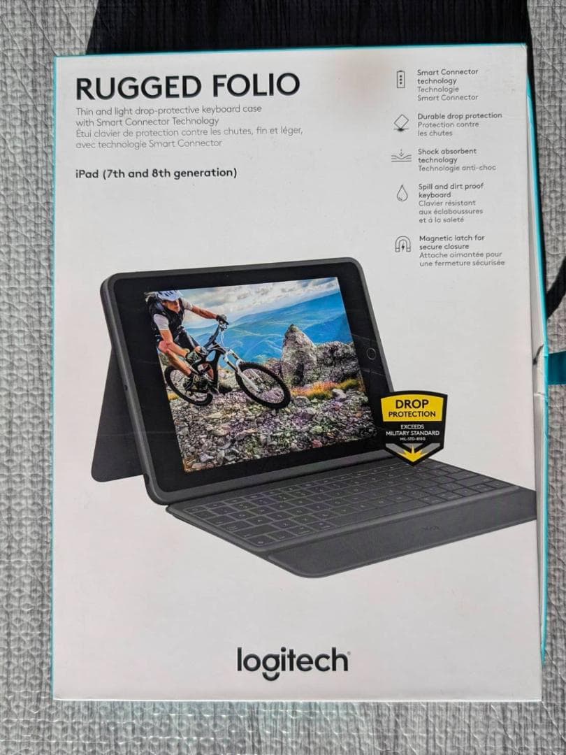 Logitech Rugged Folio キーボードケース iPad 7/8