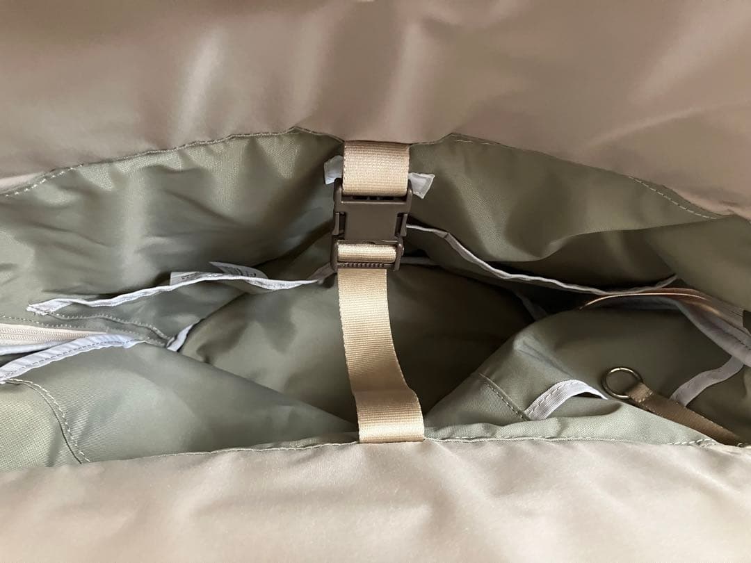 N/ORN ノルン　抱っこバッグ　ベージュ