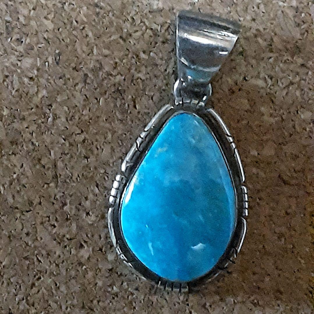 年末特価中　ターコイズ シルバーペンダント