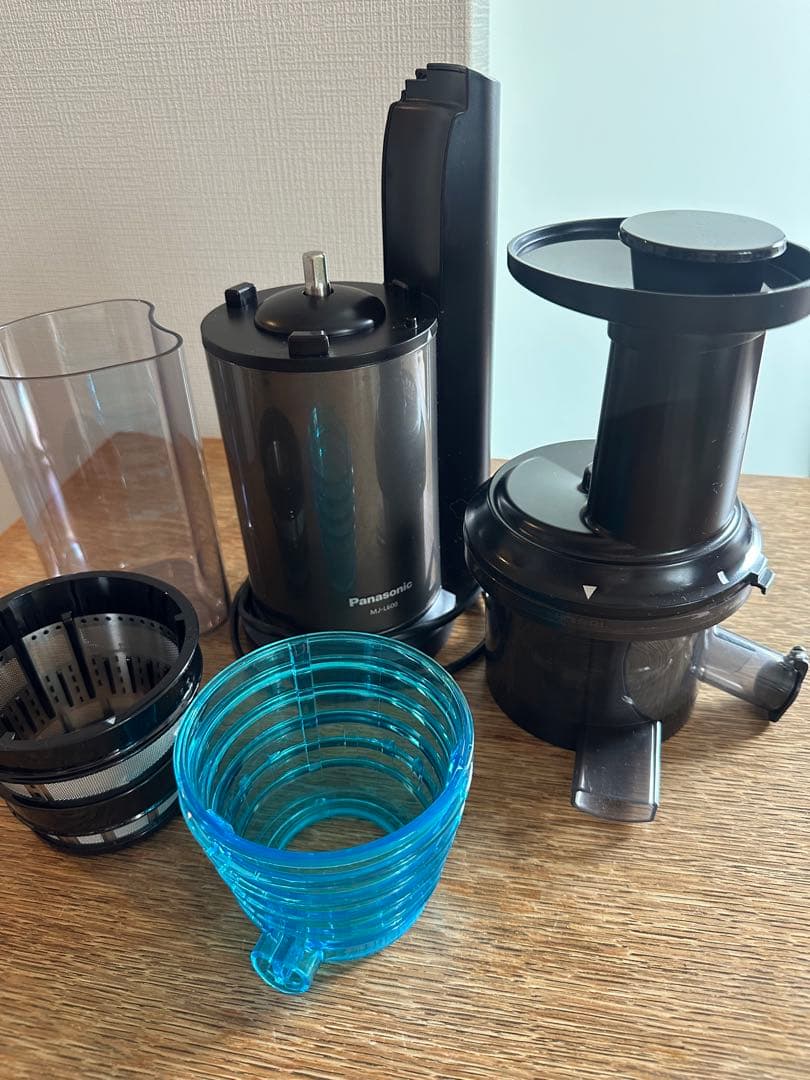 パナソニックMJ-L600 ジューサー ブラック