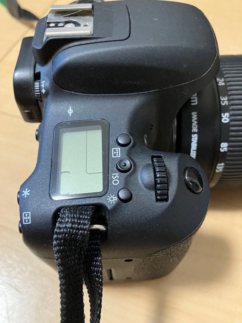 Canon EOS 8000D デジタル一眼レフカメラ 本体