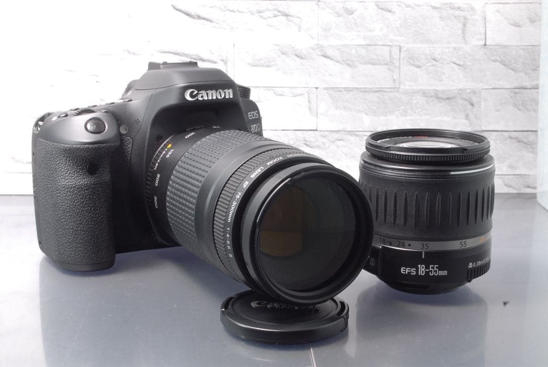 美品 Canon EOS 80D ダブルレンズキット Wi-Fi搭載　スマホ転送