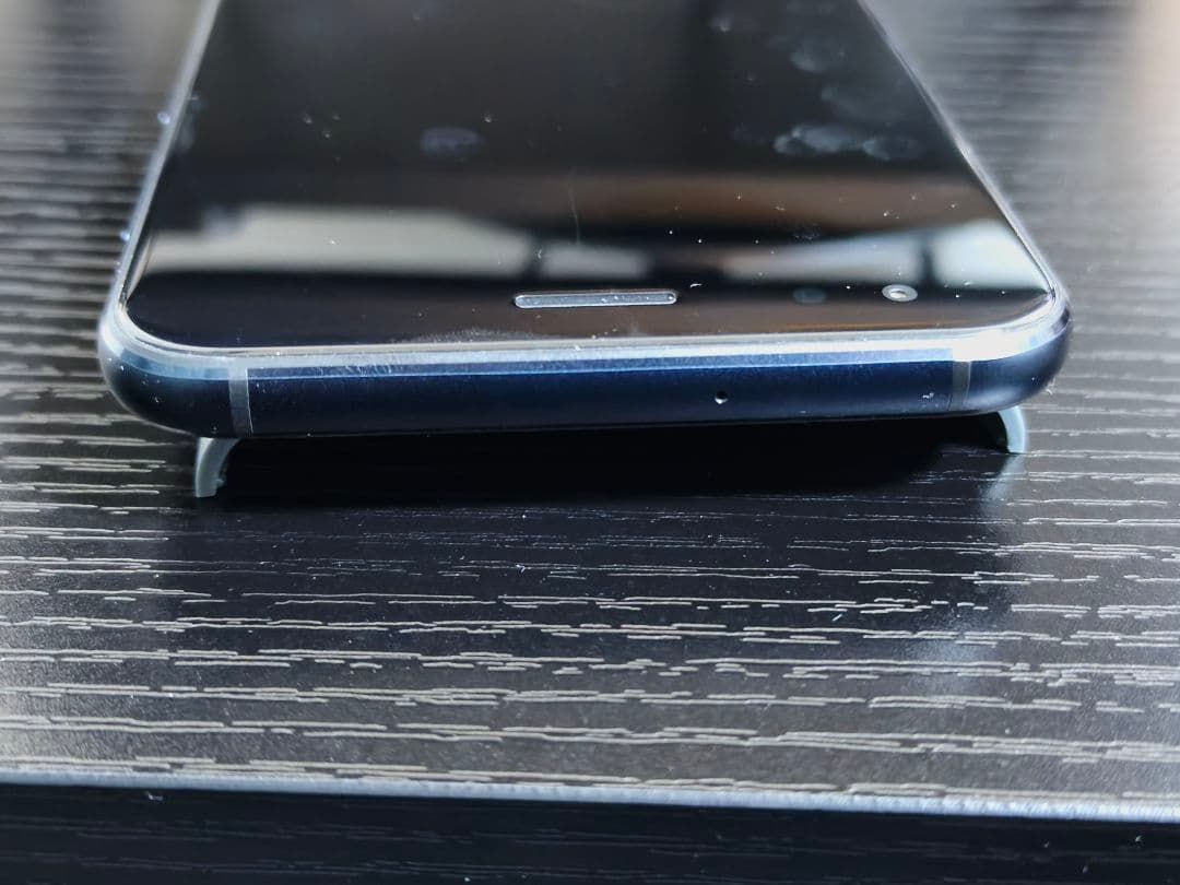 美品 ASUS ZenFone 4 ブラック 黒 本体 デュアルSIM対応