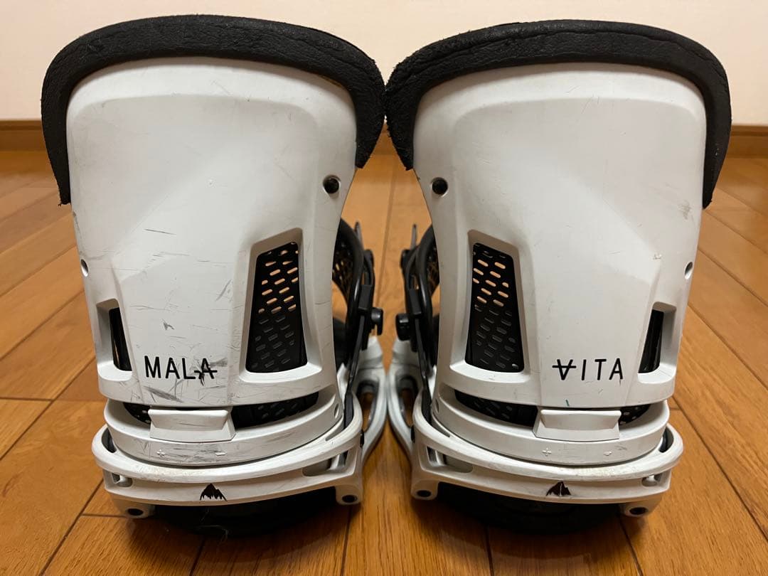 うにゃ　burton バートン malavita マラビータ　サイズS