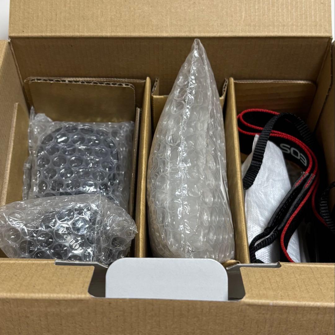 デジタルカメラ Canon EOS M10