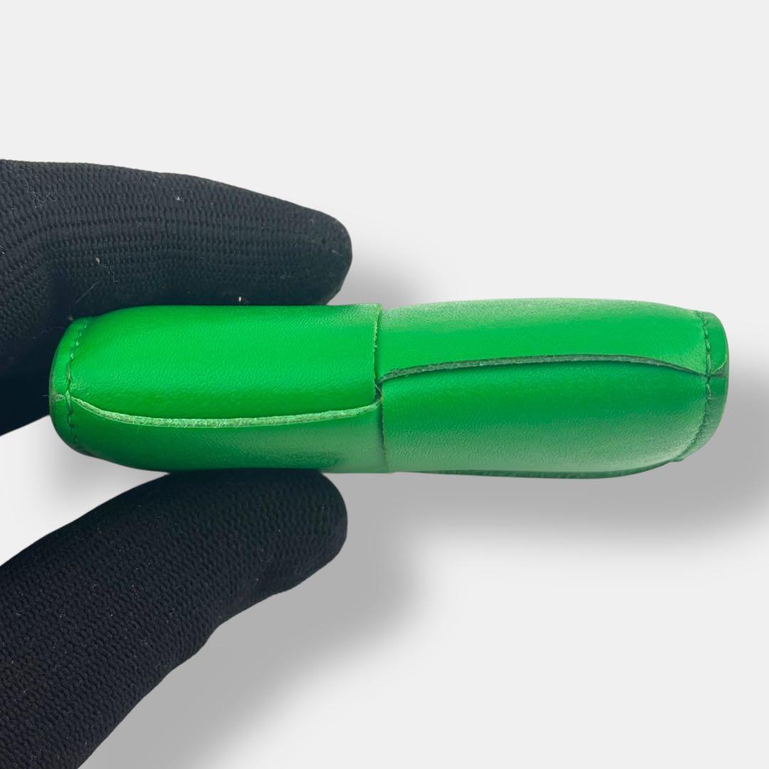 美品 現行 ボッテガヴェネタ カセット ケース グリーン レザー RFID