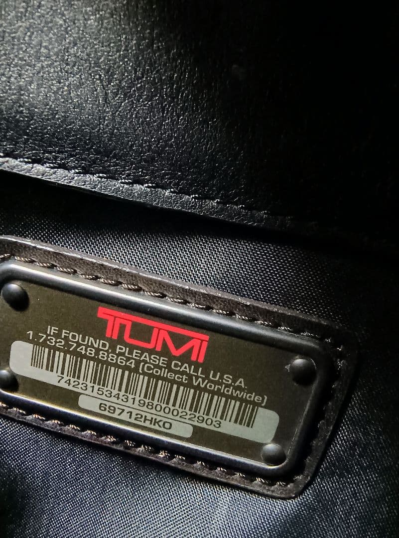(美品)TUMI ALPHA 2 ショルダーバッグ、ポーチ ブラック 黒