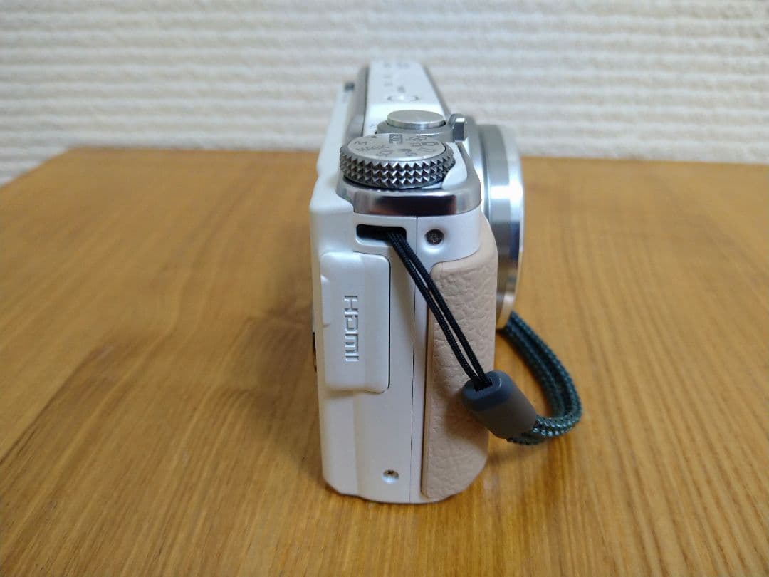 【美品】オリンパス　デジタルカメラ　OLYMPUS　SH-50