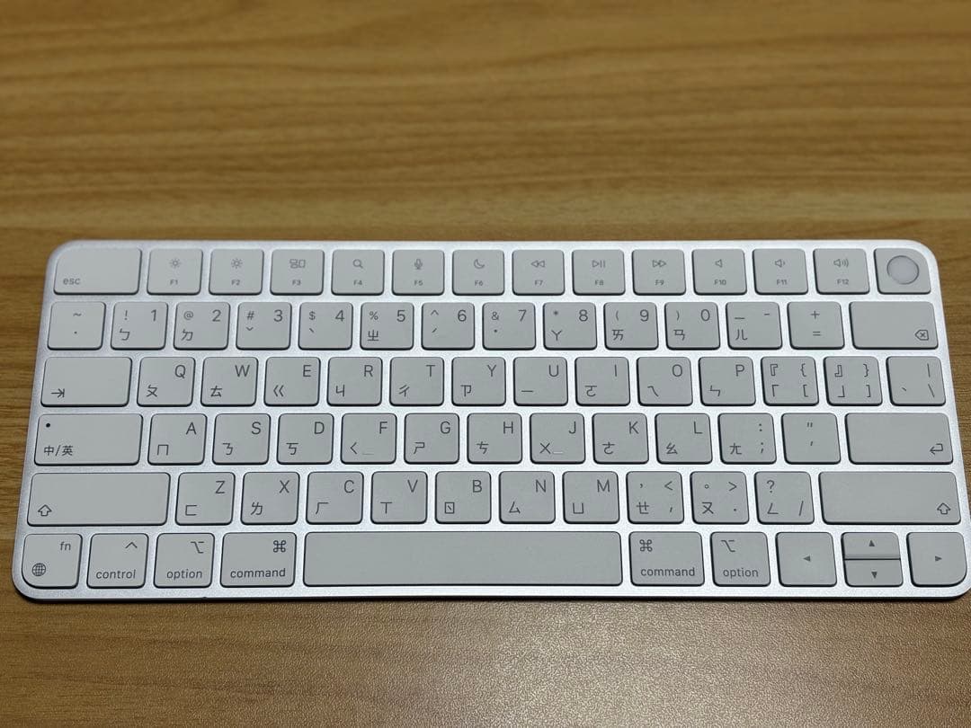 Apple Magic Keyboard Touch ID ホワイト