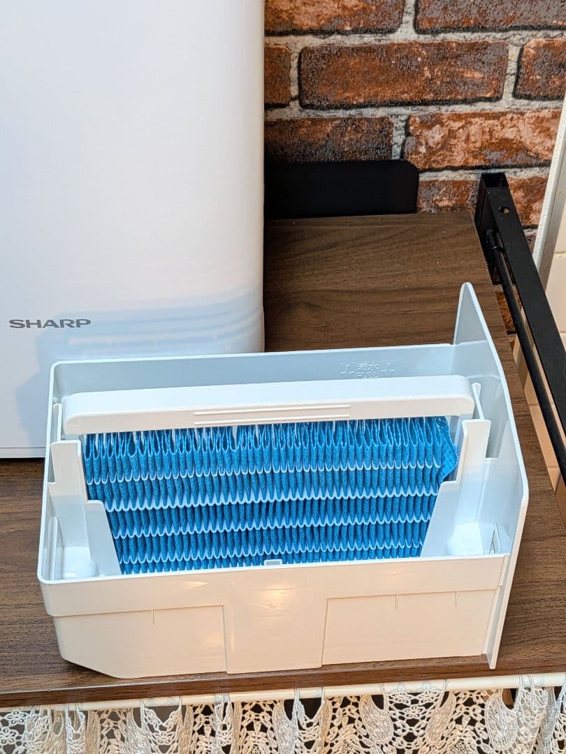 SHARP加湿空気清浄機プラズマクラスター25000搭載KI-JS40-W 美品