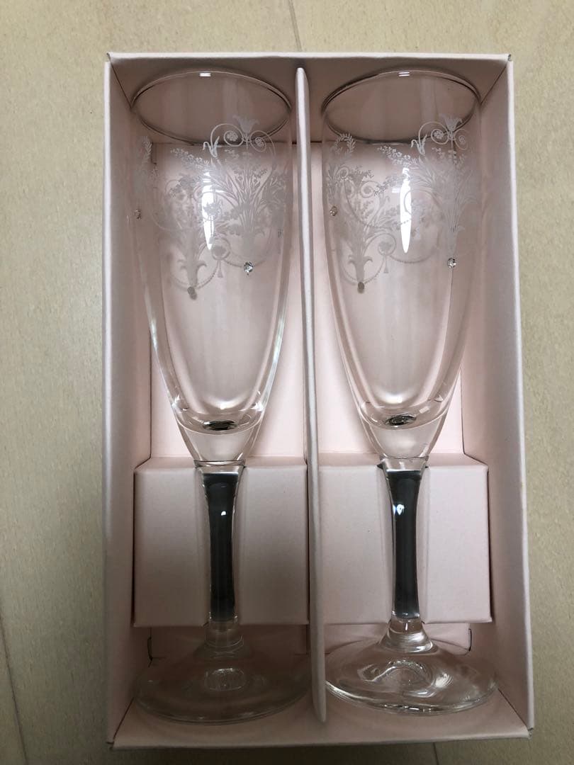 に*読様 ローラアシュレイ　LAURA ASHLEY ジュエリーボックス&シャン