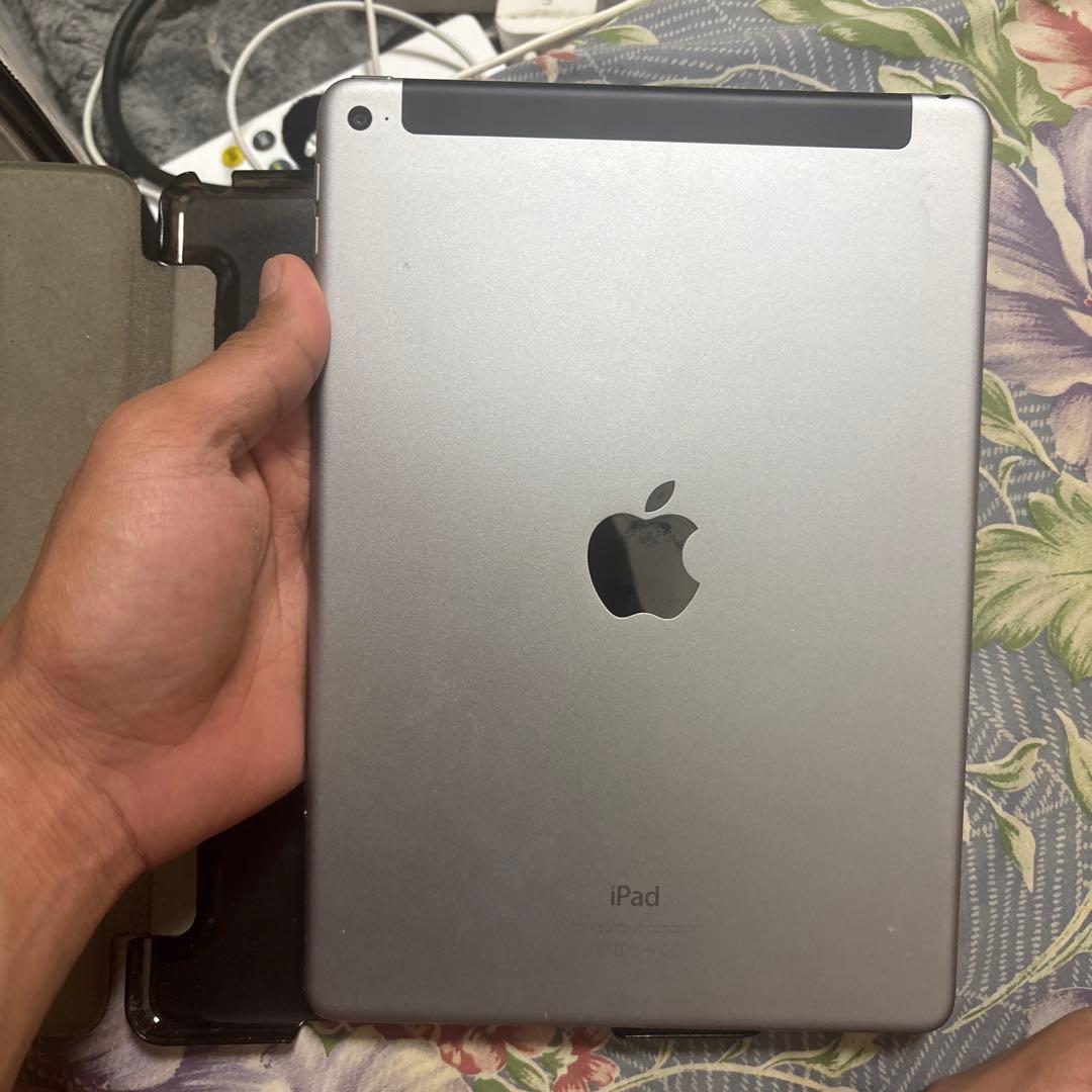 iPad専用 ブラックカバー