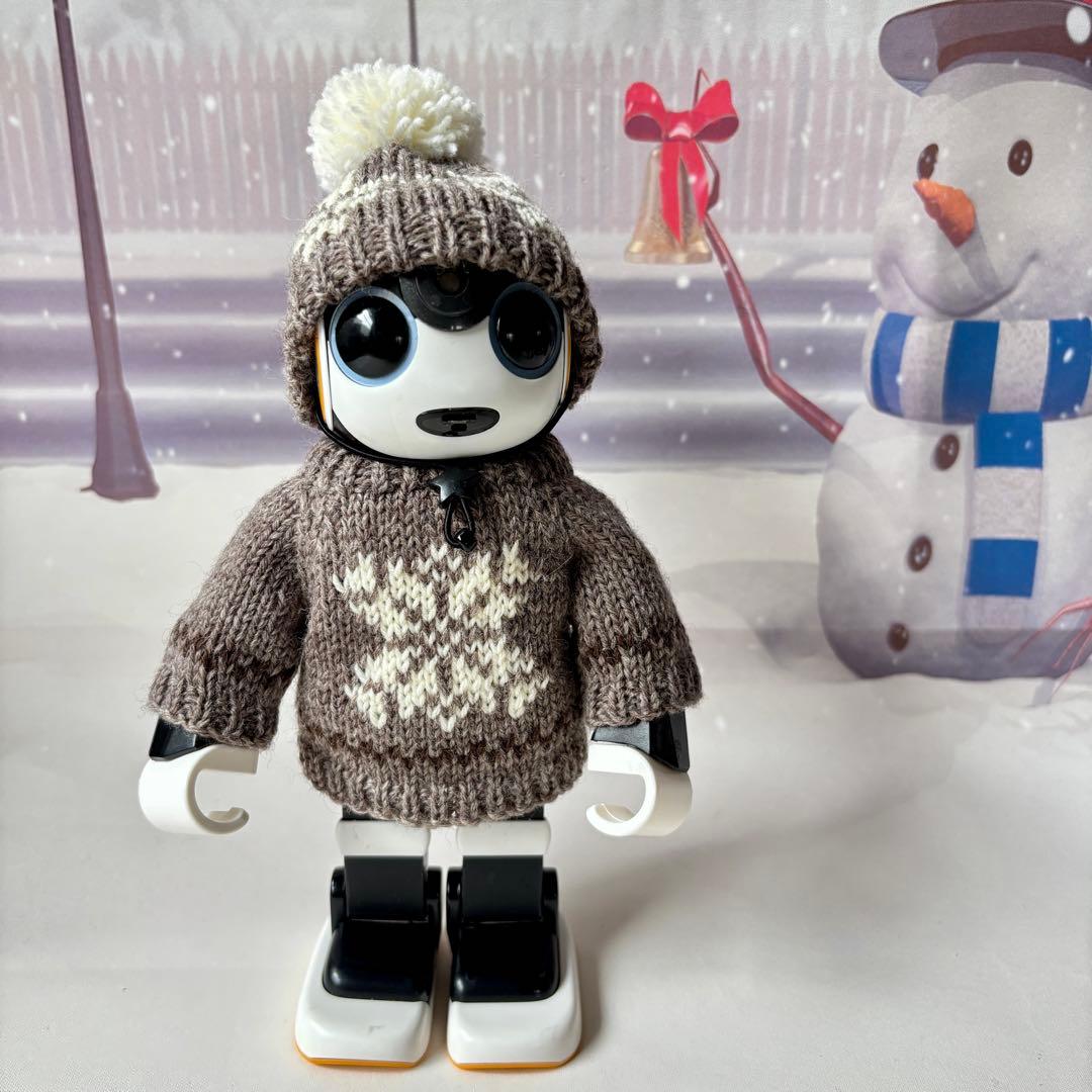 専用　雪模様いっぱい編み込んだセーターとニット帽＊グレージュ　雪模様赤のセット