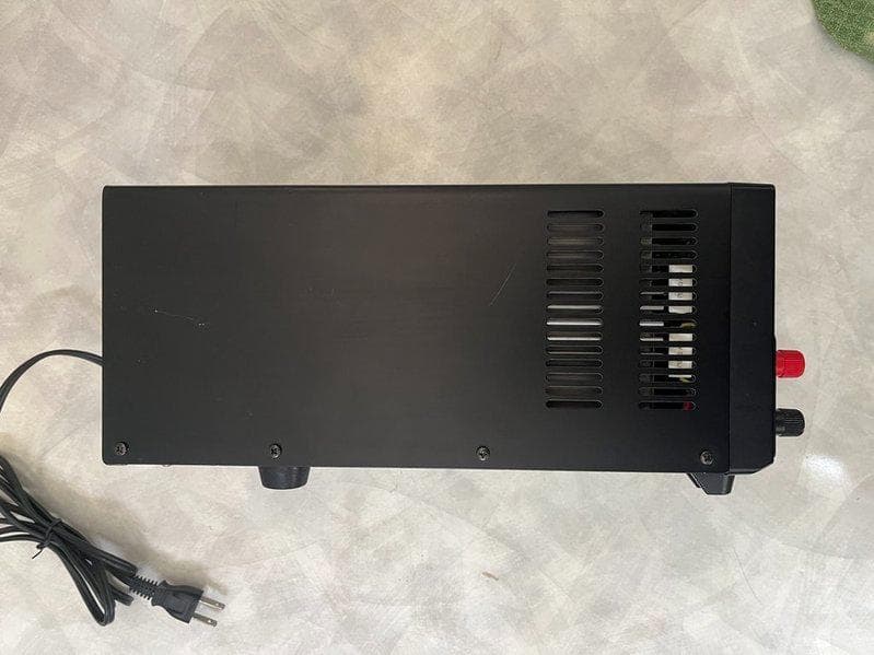 アルインコ　DM-130MV　32A　大型トランス式安定化電源　取扱説明書付