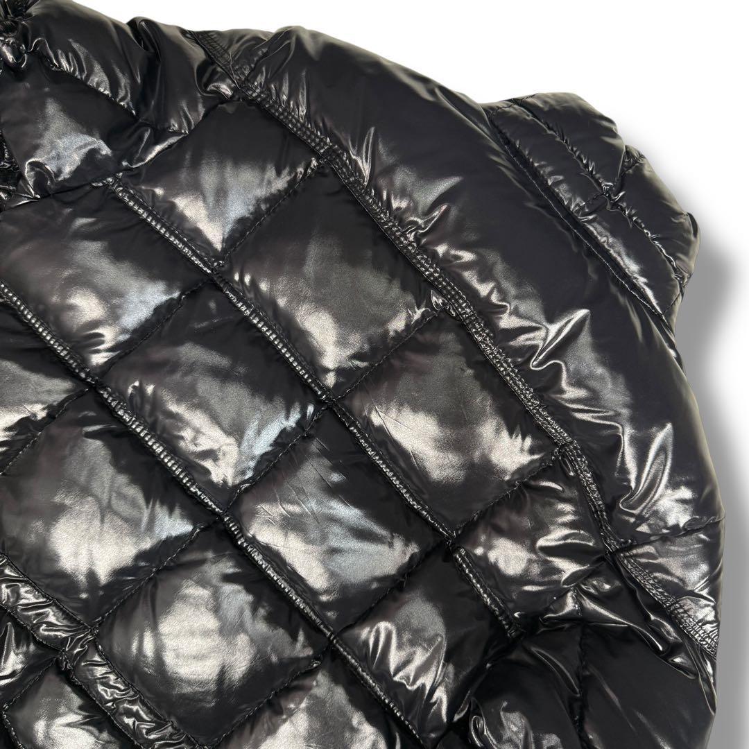 美品 MONCLER TRIANON トリアノン 刺繍ワッペン ダウンジャケット