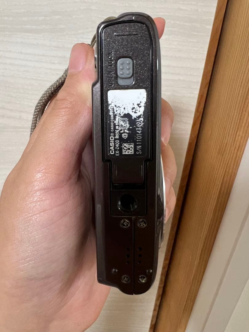 CASIO EXILIM EX-Z400 12.1メガピクセル 本体と付属品