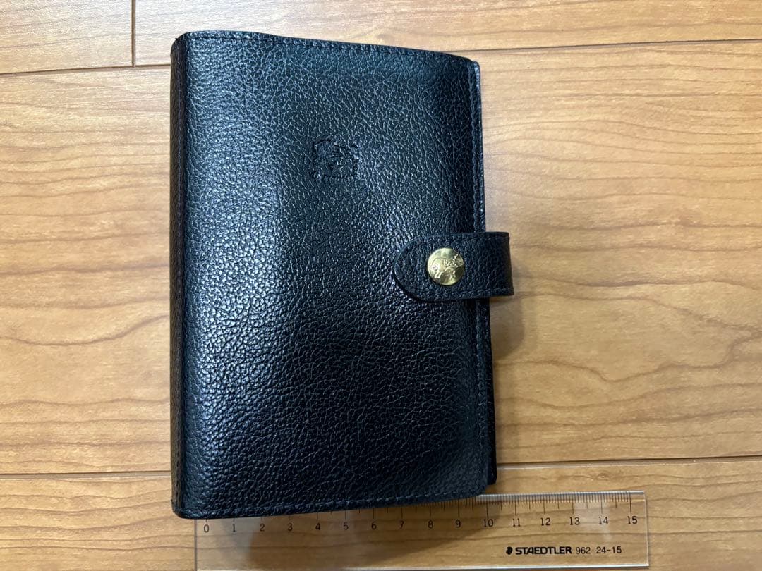 IL BISONTE システム手帳