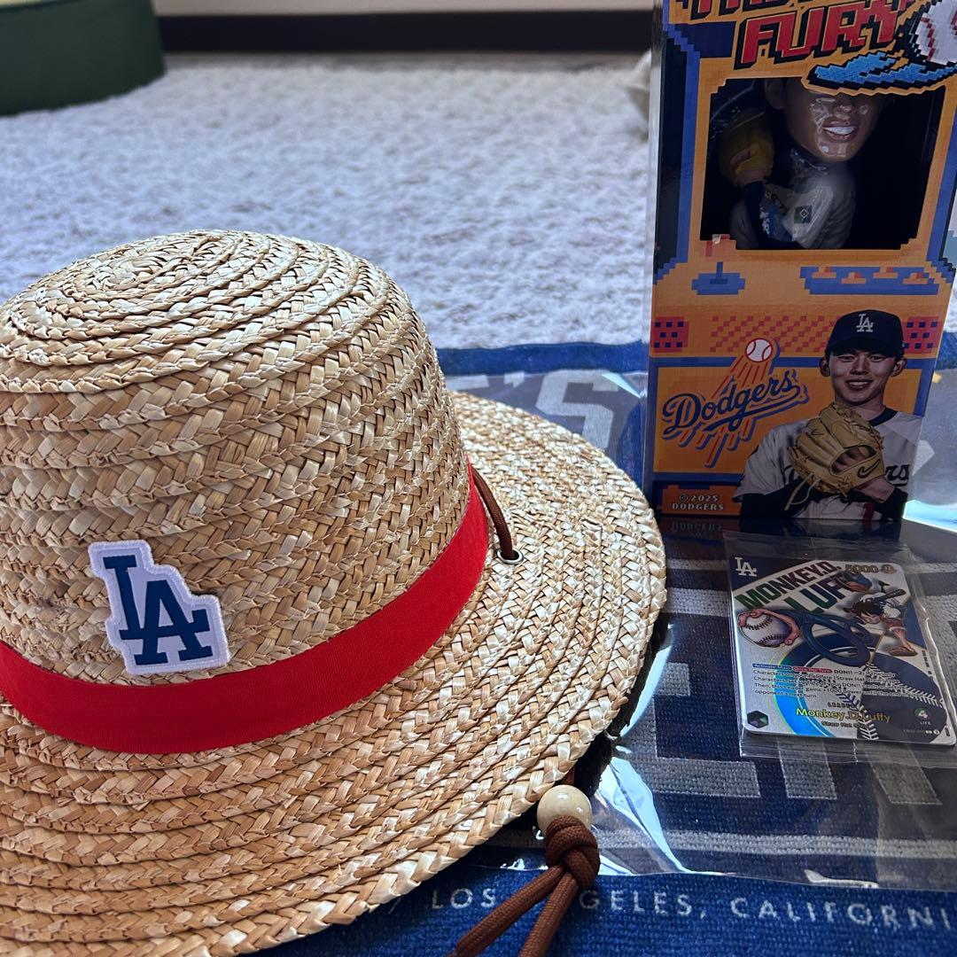 限定新品未開封　LAドジャース✖️ワンピースコラボ　3点セット‼️ 現地ゲット