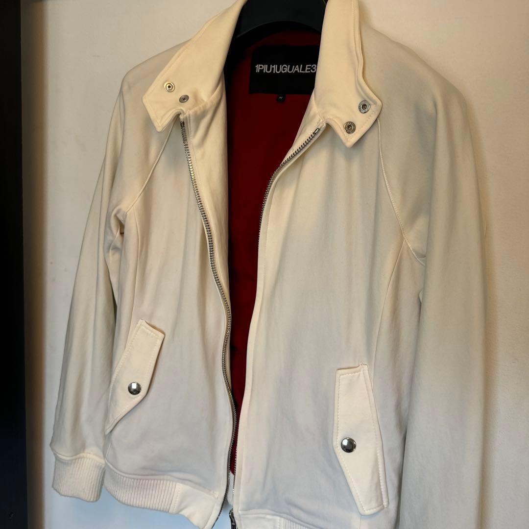 1PIU1UGUALE3 ホワイトレザー ジャケット　サイズⅣ