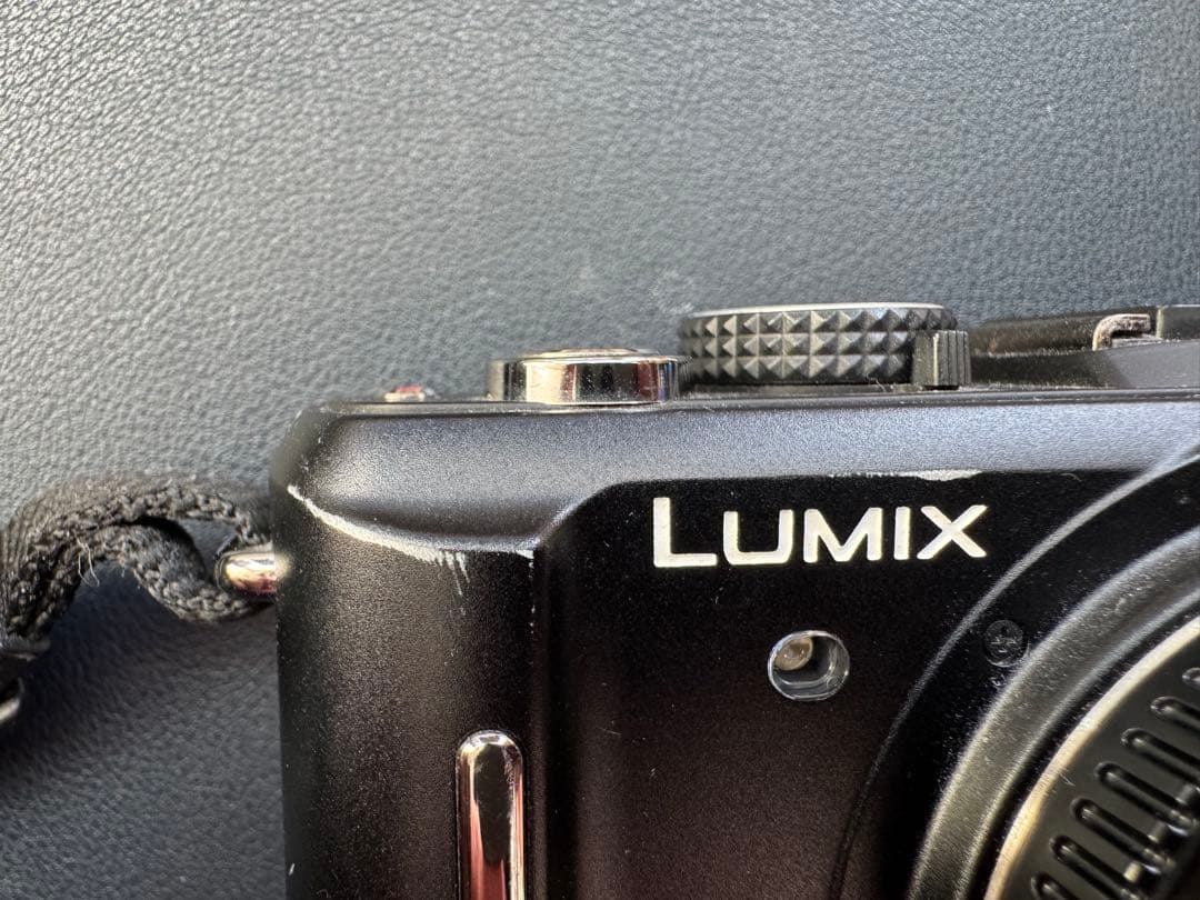 LUMIX DMC-GF1 ミラーレス一眼 本体とレンズ2本