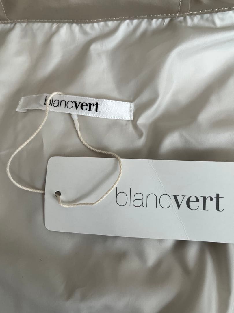 新品　blancvert ベージュ キルティングダウンベスト　89100円
